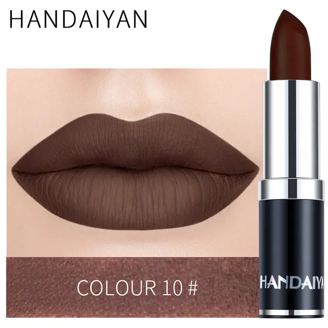Gloss Mat Velouté en Nuances de Rouge Brun et Pourpre