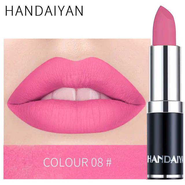 Gloss Mat Velouté en Nuances de Rouge Brun et Pourpre