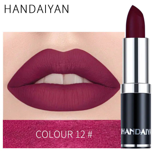 Gloss Mat Velouté en Nuances de Rouge Brun et Pourpre