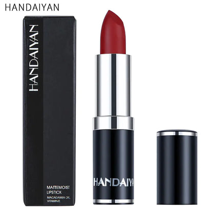 Gloss Mat Velouté en Nuances de Rouge Brun et Pourpre